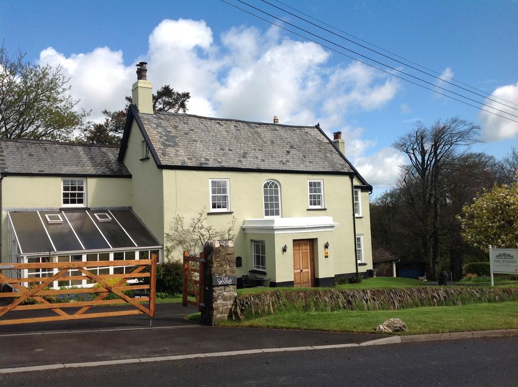 The Spinney Barnstaple Exterior foto